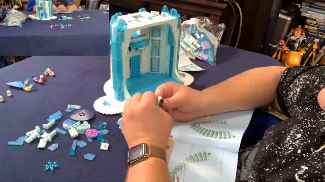 Lego Elsa's Castle смотреть онлайн