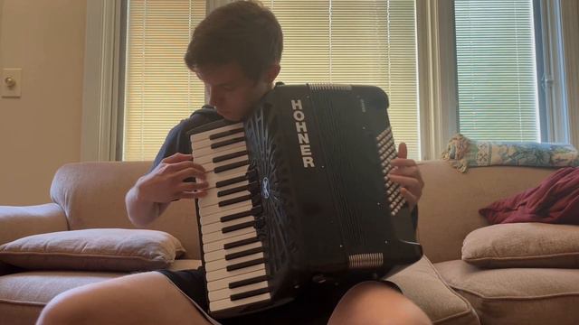 Horch was kommt von draußen rein - Akkordeon Hohner Bravo 72 смотреть онлайн