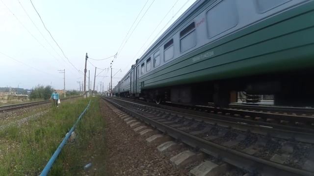 "Платформы не хватило" Электропоезд ЭД4М-0345 платформа Посёлок Киевский 25.07.2016 смотреть онлайн