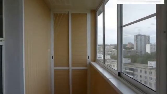 Лоджия 6 метров, лёгкое раздвижное остекление Проведал(PROVEDAL), пластиковая вагонка, тумба, шкаф. смотреть онлайн