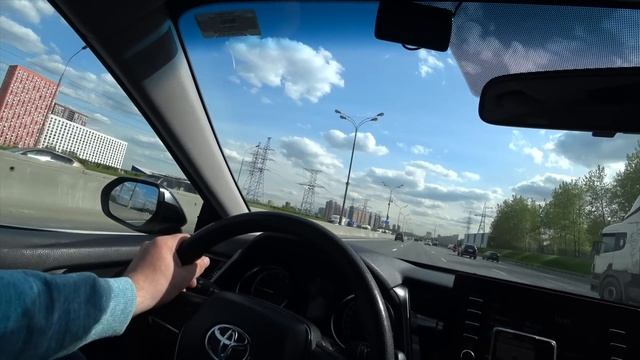 Не работает GPS в центре Москвы. Вечное нытье Столица мира. Риал такси & Momentum 89697775255 смотреть онлайн