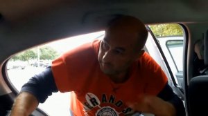 Избавляемся от  запаха  кошачьей мочи в машине.