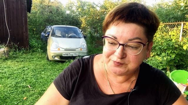 ПРИЕХАЛА НА ДАЧУ И СРАЗУ К СТОЛУ?/ВСЁ ЗЯТЬ СГОТОВИЛ? смотреть онлайн