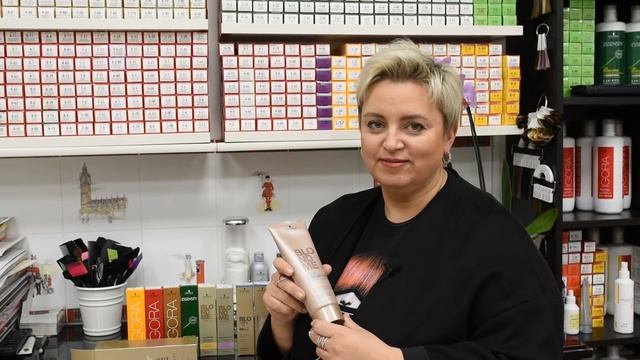 Секреты колориста от Тани Шарк.Секрет № 75. Продукты для мелирования. смотреть онлайн