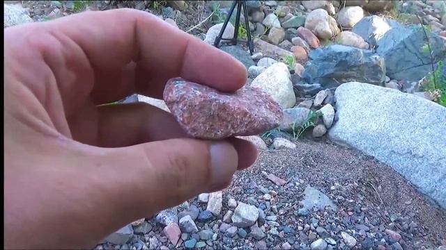 Камень вот какой 25 смотреть онлайн