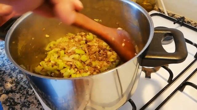 Ет қосылған дәмді НОҚАТ, күйеуім пісіреді. ВКУСНЫЙ НУТ С МЯСОМ ОТ МУЖА. Etli Lezzetli Nohut. #ноқат