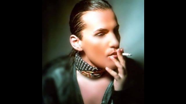 Самир Багиров - Mensiz смотреть онлайн