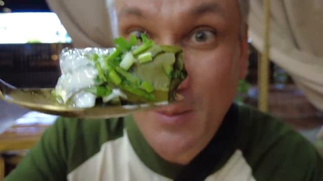 Китай и кухни мира 15. Грузинский ресторан. Вкуснейшие хачапури и суп харчо смотреть онлайн