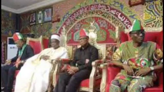 BREAKING: APC HAPPY CAUGHT PETER OBI SLEEPING DURING VISIT TO EMIR OF LAFIA смотреть онлайн