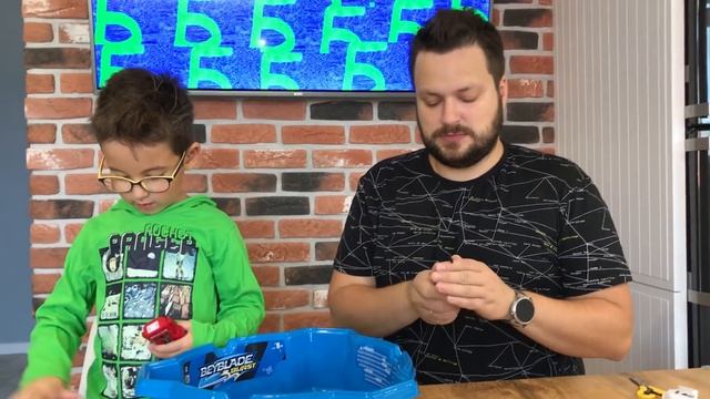 XCALIUS X3 (HASBRO) - Распаковываем и играем! смотреть онлайн