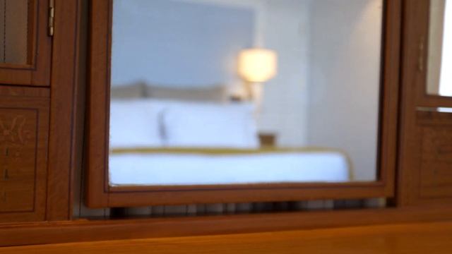Hotel Royal - Evian Resort, Франция смотреть онлайн