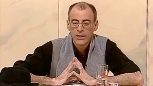 "Você ajudou o golpe militar" - Discussão de Caio Fernando Abreu e Rachel de Queiroz смотреть онлайн