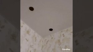 Установка карниза на натяжной потолок без заранее установленных закладных