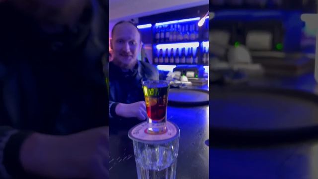 Где выпить необычные коктейли в Москве смотреть онлайн