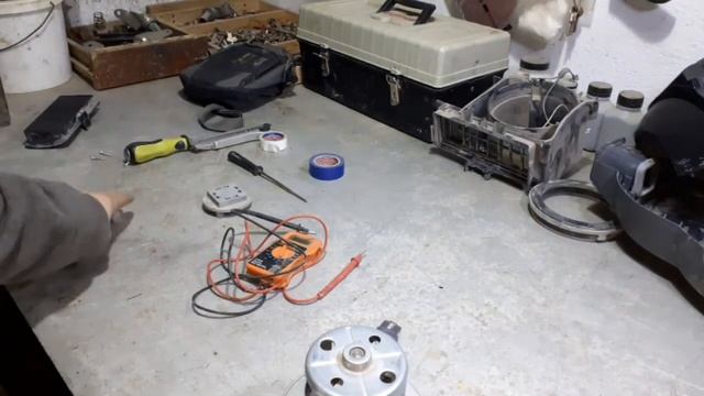 Разобрать LG пылесос 1600W-ремонт. смотреть онлайн