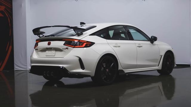 Walkaround the 2023 Civic Type R with Ryan Eversley смотреть онлайн