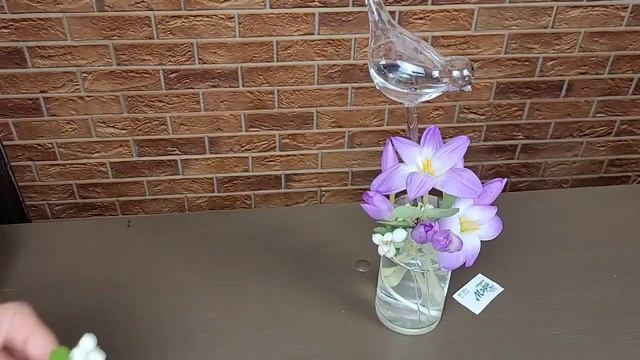 Крокусы и птицы. Настольная композиция 2 способа сборки. Мастер класс смотреть онлайн