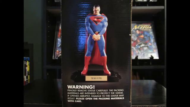Kingdom Come Superman Statue Unboxing & Review смотреть онлайн
