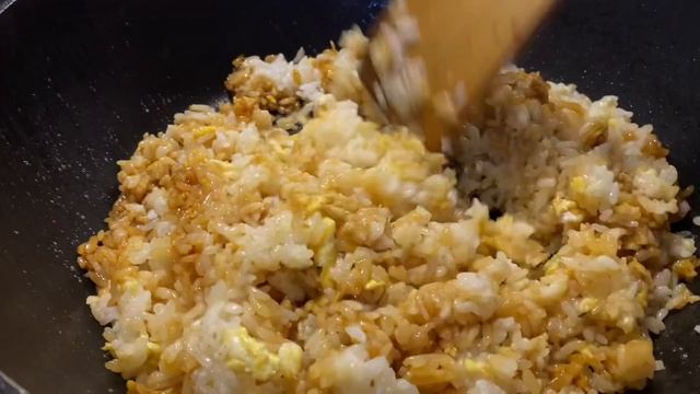 САМЫЙ ПРОСТОЙ И ОЧЕНЬ ВКУСНЫЙ РЕЦЕПТ КИТАЙСКОГО ЖАРЕНОГО РИСА С ЯЙЦОМ? смотреть онлайн
