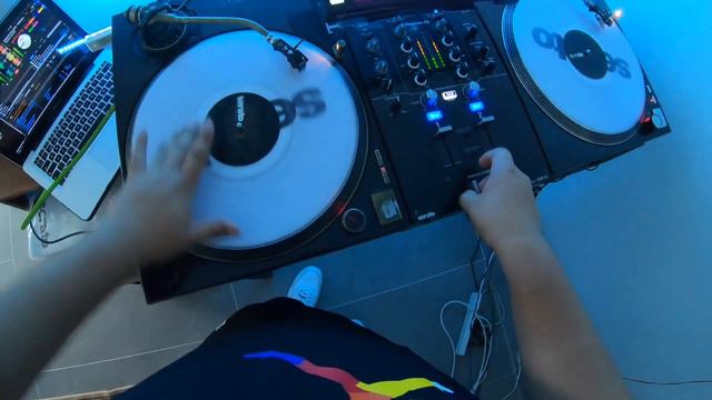 Scratch Rutine - With Pioneer DJM S3, DDJ XP2, Serato Dj Pro - Deejay Diego смотреть онлайн