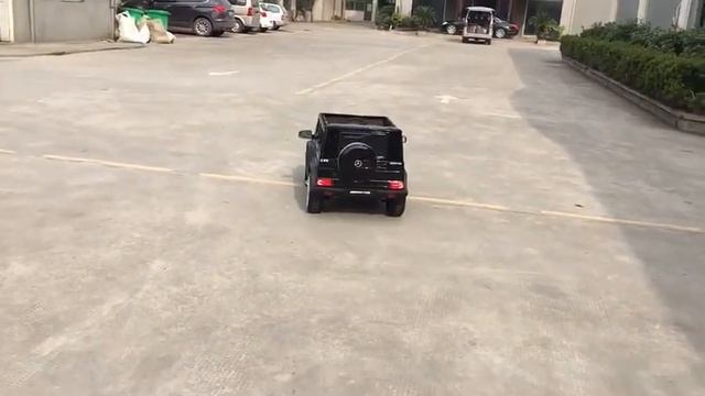 Детская машина на аккумуляторе Mercedes G65 AMG