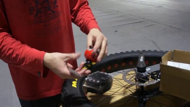 Nimbus Hatchet Muni 26" распаковка и сборка уницикла смотреть онлайн