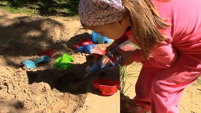 делаем кашу малашу в песочнице смотреть онлайн