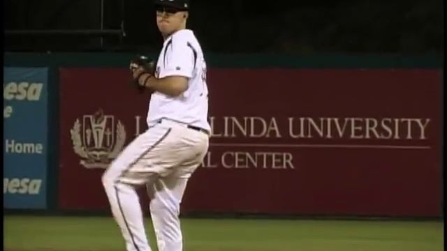 Wild Thing Entrance to Lake Elsinore Storm Game смотреть онлайн