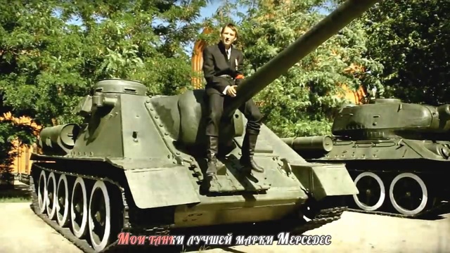 Адольф Гитлер vs. Иосиф Сталин - Исторический Рэп Батл смотреть онлайн