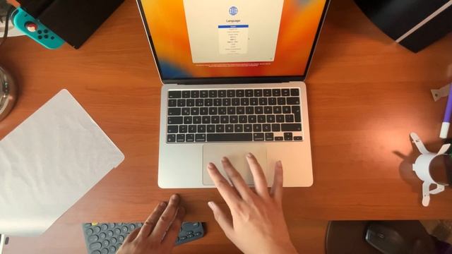 Unboxing MacBook Air M2 Silver with Essential Accessories смотреть онлайн