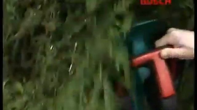 BOSCH AHS 7000 Pro T Electric Hedgecutter at UK Mowers Direct смотреть онлайн