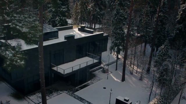 Непослушная Трейлер 2022 смотреть онлайн