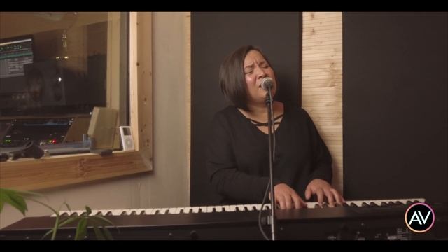 SAVE TONIGHT - EAGLE-EYE CHERRY (Acoustic chill session) смотреть онлайн