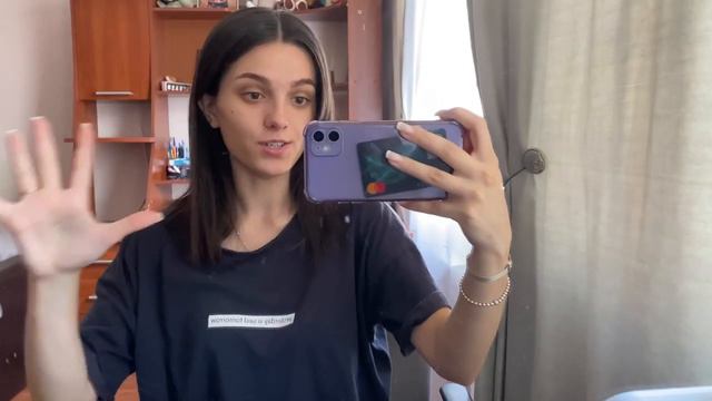 VLOG: Воробьёвы горы// пранк над сестрой// еду домой в СПБ// последний день лета - 1 сентября смотреть онлайн