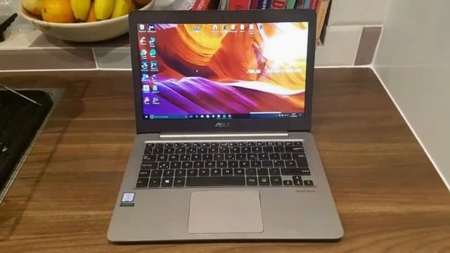 Asus Zenbook UX310UA Review