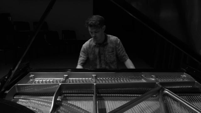 Frederic Chopin, Etude op.10, No.1(Andrei Andreev) смотреть онлайн