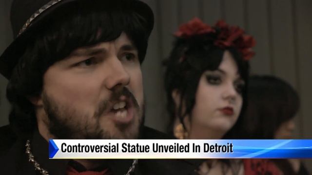 Weird Satanist Guy смотреть онлайн