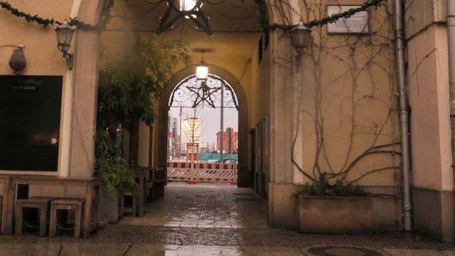 Das alte Berlin rund um die Nikolaikirche смотреть онлайн