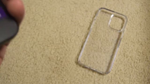 Speck Case Stuck on iPhone 12 / 13?! How-To Remove Presidio Perfect-Clear / Perfect Mist Cases смотреть онлайн