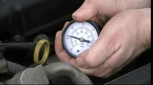 Проверка вакуумного насоса сервопривода тормозного усилителя