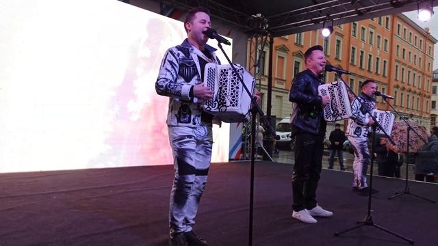 Фестиваль "Народов много - Родина одна!". Сергей Войтенко и дуэт «Баян-Микс» смотреть онлайн