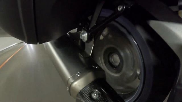 2023 BMW K1600 GTL   Akrapovic Sound No.2