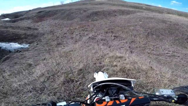 KAYO BASIC TT140EM. Покатушки по горам. смотреть онлайн