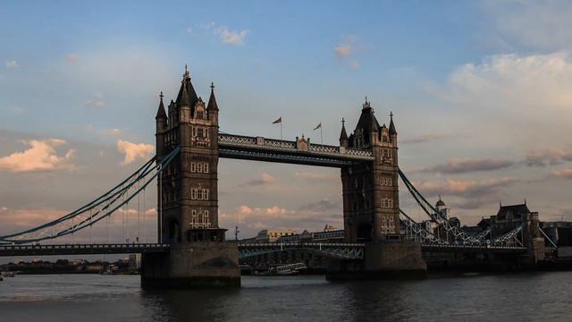 Tower Bridge London - Timelapse смотреть онлайн
