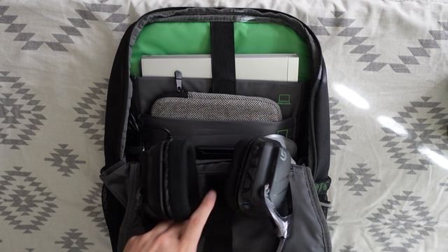 Reviewing tech/gaming back packs from Speck, HP and SteelSeries. смотреть онлайн