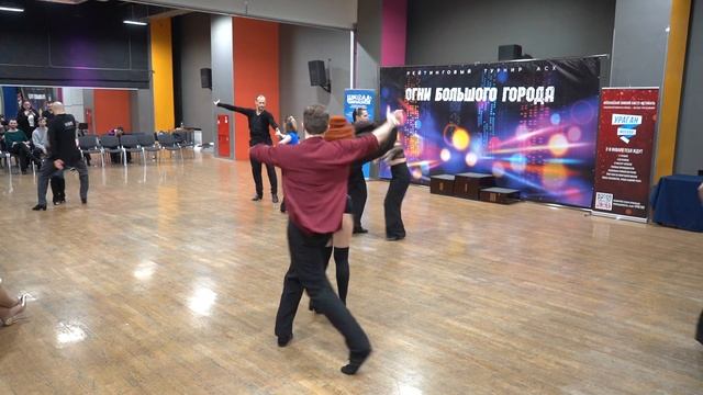 Огни большого города 2023, JnJ Star+Ch, 12 финала, заход 1, хастл, Discofox смотреть онлайн