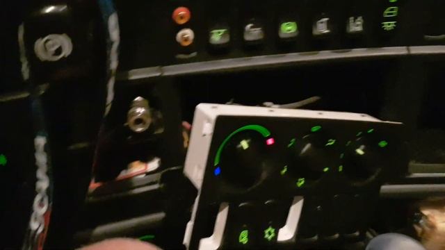 Как заменить подсветку кнопок в Scania смотреть онлайн