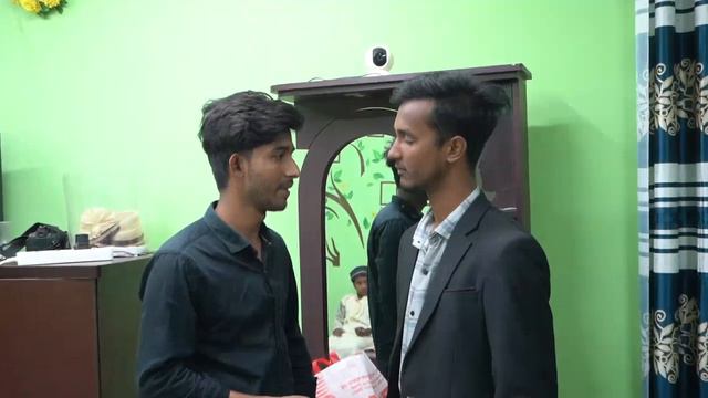 আমি তোমার টাকাটা দিয়ে দিচ্ছি ! থ্যাংকিউ স্যার ! смотреть онлайн