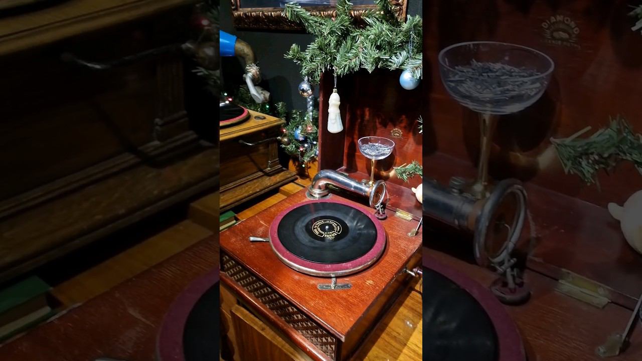 Удивительный музей в городе Хабаровск))) #жизньвовремяпутешествий #новыйгод2024 #мирговорящихмашин смотреть онлайн