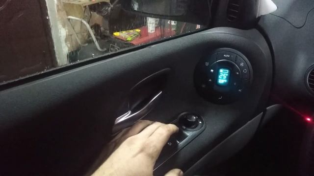 Renault Espace IV - Problem z płynnym otwieraniem szyb, przyczyna, naprawa w 10 sekund смотреть онлайн